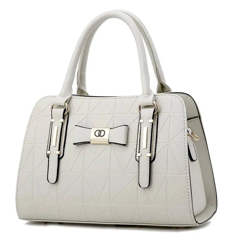 Bolsa de Ombro Feminina Charme Clássico